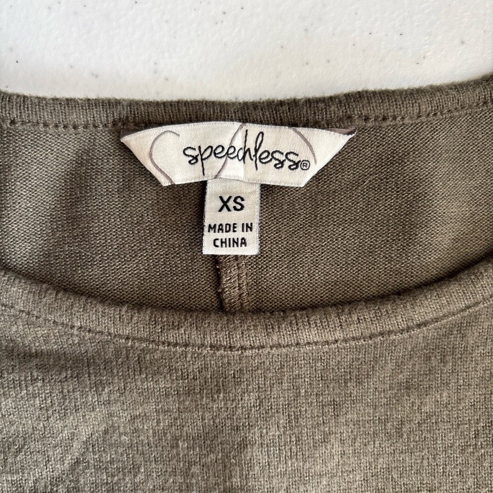 Speechless Army Green Top XS